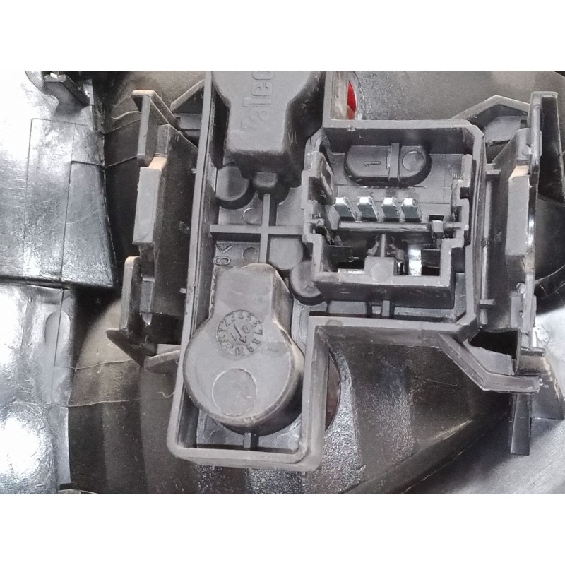 Recambio de piloto trasero porton derecho para renault megane i classic (la0/1_) 1.4 16v (la0d, la1h, la0w, la10) referencia OEM
