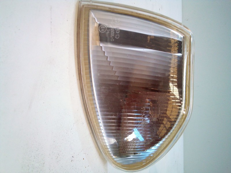 Recambio de intermitente delantero izquierdo para opel astra f sedán (t92) 1.6 i 16v (f19, m19) referencia OEM IAM   