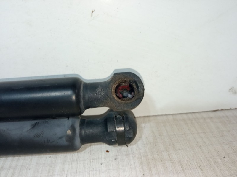 Recambio de amortiguadores malet/porton para dacia sandero ii 1.5 dci 75 / blue dci 75 (b8jw, b8m4, b8ah, b8m7, b8m6) referencia