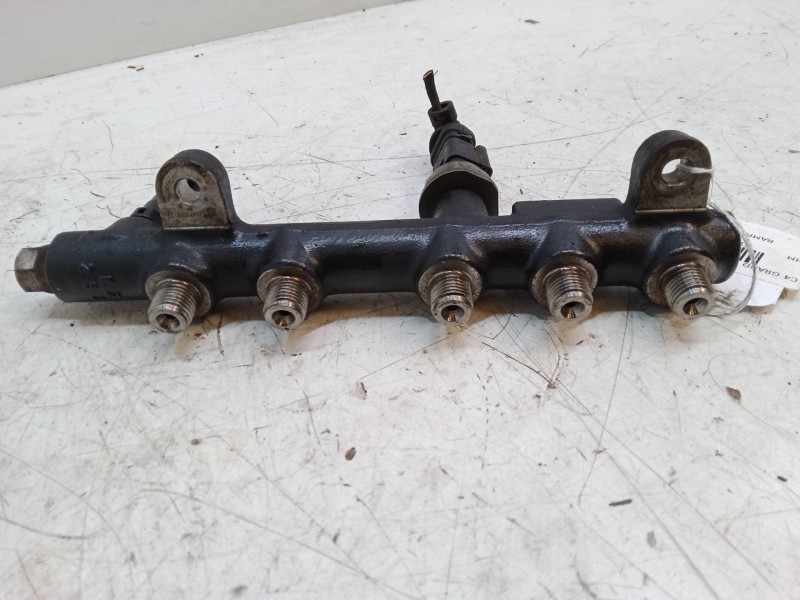 Recambio de rampa inyectora para citroën c4 grand picasso ii (da_, de_) 2.0 bluehdi 150 referencia OEM IAM   