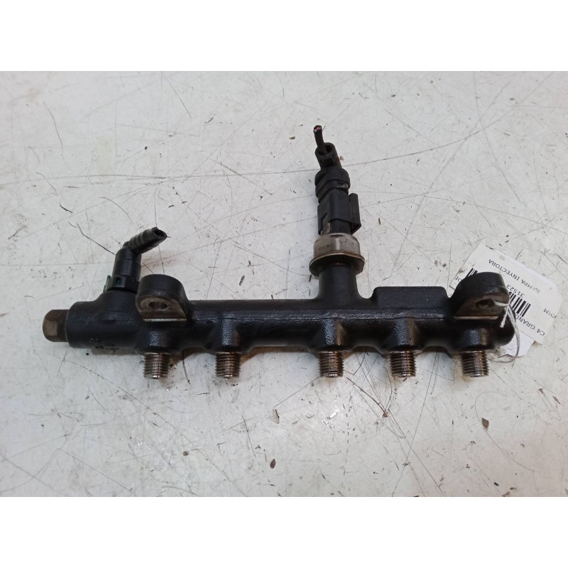 Recambio de rampa inyectora para citroën c4 grand picasso ii (da_, de_) 2.0 bluehdi 150 referencia OEM IAM   