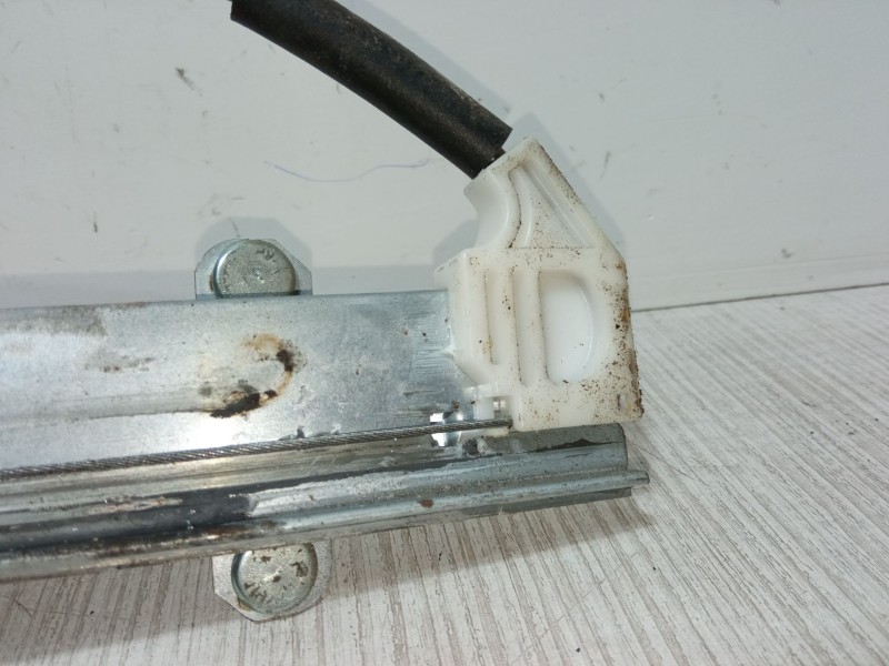 Recambio de elevalunas electrico trasero izquierdo para kia rio ii (jb) 1.4 16v referencia OEM IAM   