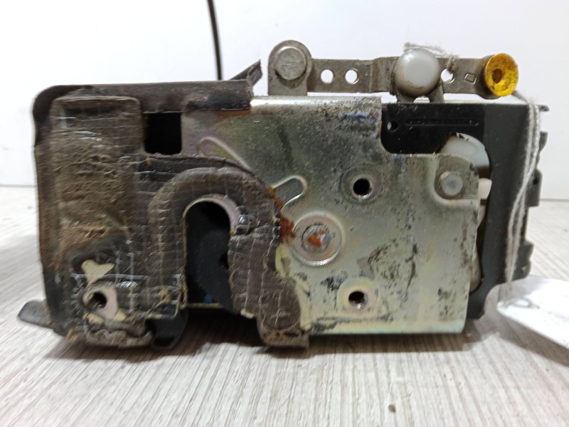 Recambio de cerradura puerta trasera derecha para ford fusion (ju_) 1.4 tdci referencia OEM IAM   