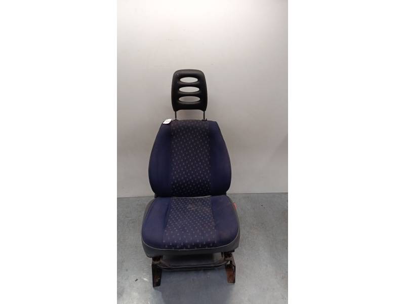ASIENTO DELANTERO DERECHO 