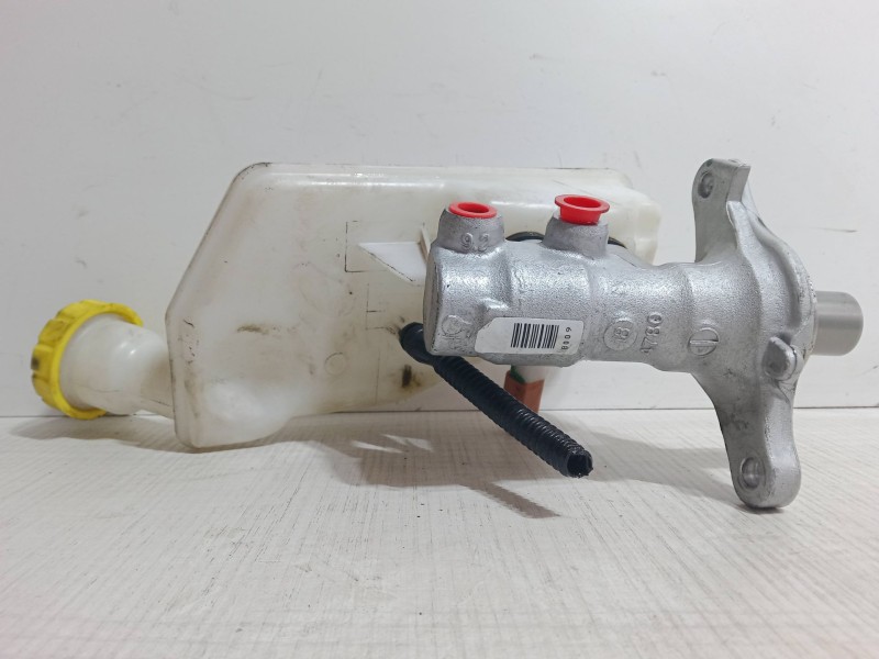 Recambio de bomba freno para peugeot 208 i (ca_, cc_) 1.2 vti 82 referencia OEM IAM   