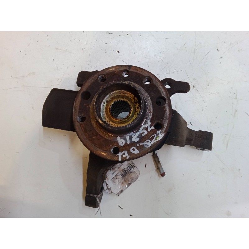 Recambio de mangueta delantera izquierda para peugeot 407 (6d_) 2.0 hdi (6drhrh) referencia OEM IAM   