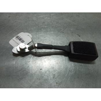 ANCLAJE CINTURON DELANTERO DERECHO 