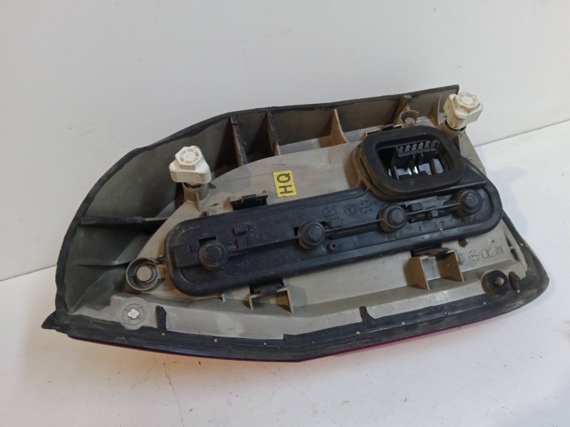 Recambio de piloto trasero derecho para opel zafira a monospace (t98) 2.0 dti 16v (f75) referencia OEM IAM   