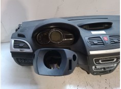 Recambio de salpicadero para renault megane iii hatchback (bz0/1_, b3_) 1.5 dci referencia OEM IAM    2