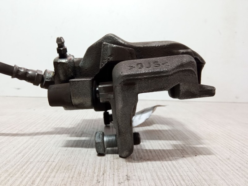 Recambio de pinza freno delantera derecha para dacia sandero ii 1.5 dci 75 / blue dci 75 (b8jw, b8m4, b8ah, b8m7, b8m6) referenc