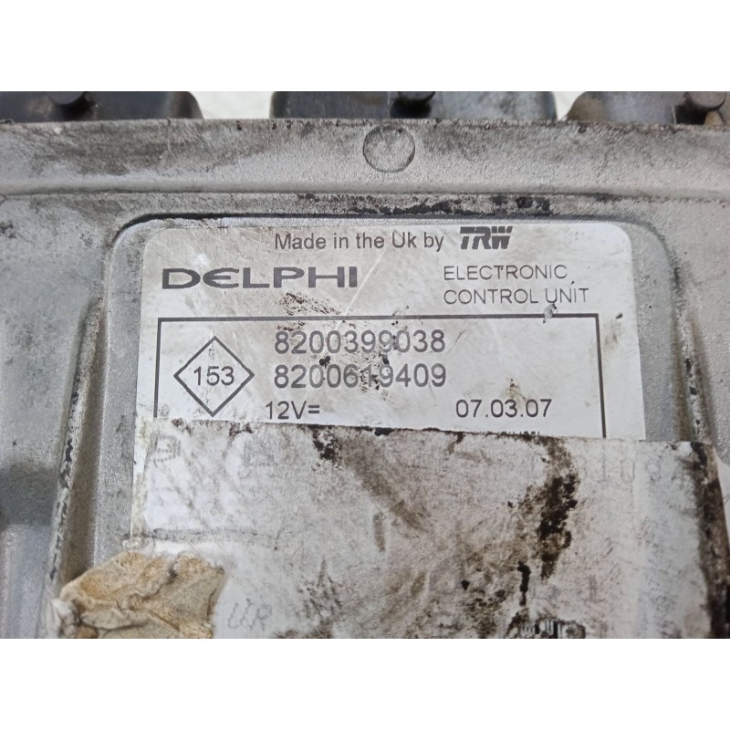 Recambio de centralita motor uce para renault scénic ii (jm0/1_) 1.5 dci (jm1f) referencia OEM IAM 8200399038  8200619409