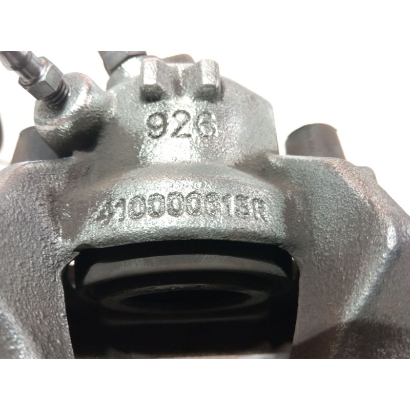 Recambio de pinza freno delantera derecha para dacia sandero ii 1.5 dci 75 / blue dci 75 (b8jw, b8m4, b8ah, b8m7, b8m6) referenc