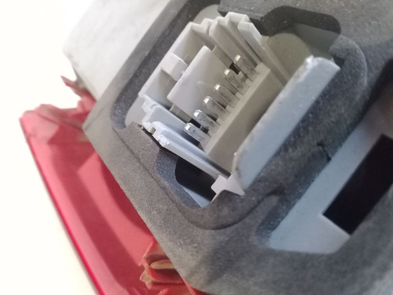 Recambio de piloto trasero izquierdo para renault clio ii (bb_, cb_) 1.2 (bb0a, bb0f, bb10, bb1k, bb28, bb2d, bb2h, cb0a,... ref