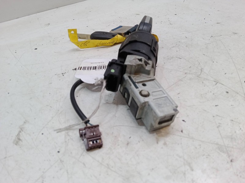Recambio de clausor para peugeot 208 i (ca_, cc_) 1.2 vti 82 referencia OEM IAM   