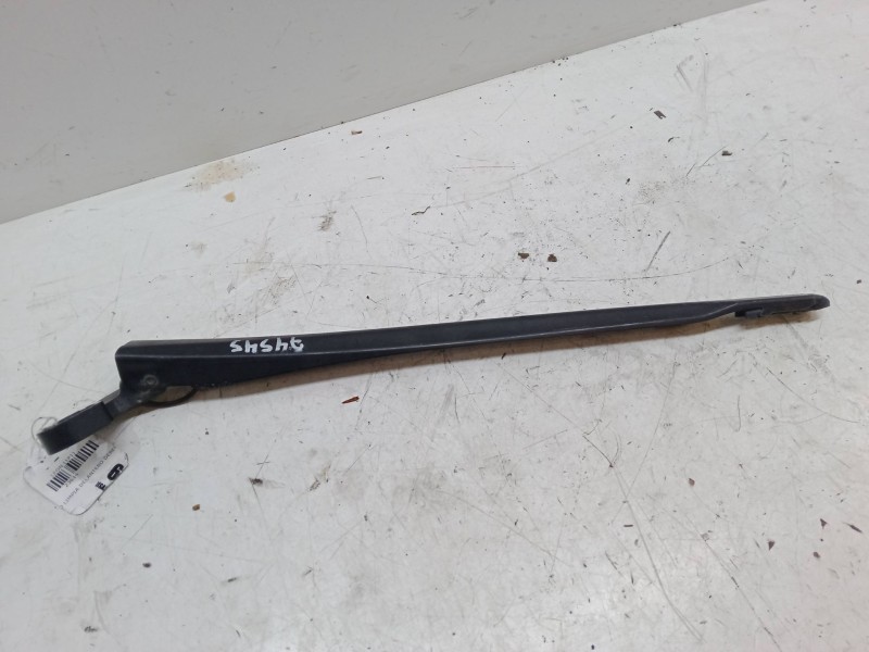 Recambio de brazo limpia delantero derecho para seat leon (1p1) 1.9 tdi referencia OEM IAM   