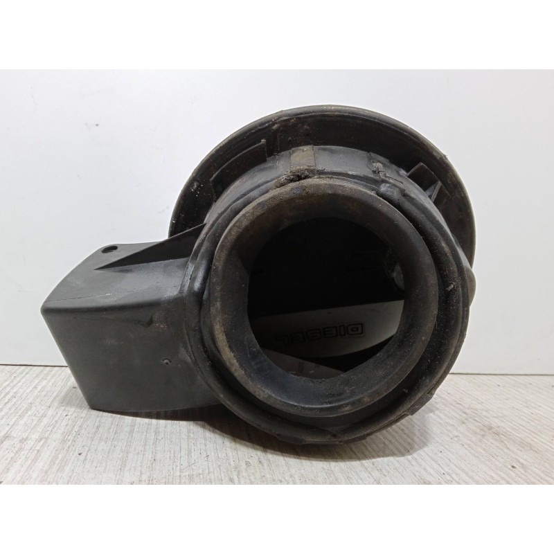 Recambio de tapa exterior combustible para ford fiesta v (jh_, jd_) 1.4 tdci referencia OEM IAM   