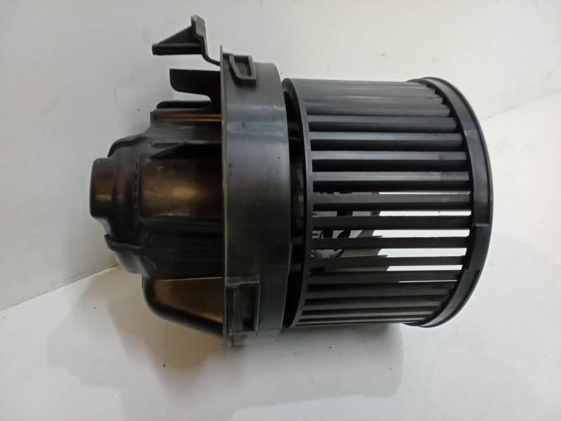 Recambio de motor calefaccion para peugeot 207/207+ (wa_, wc_) 1.4 16v referencia OEM IAM   