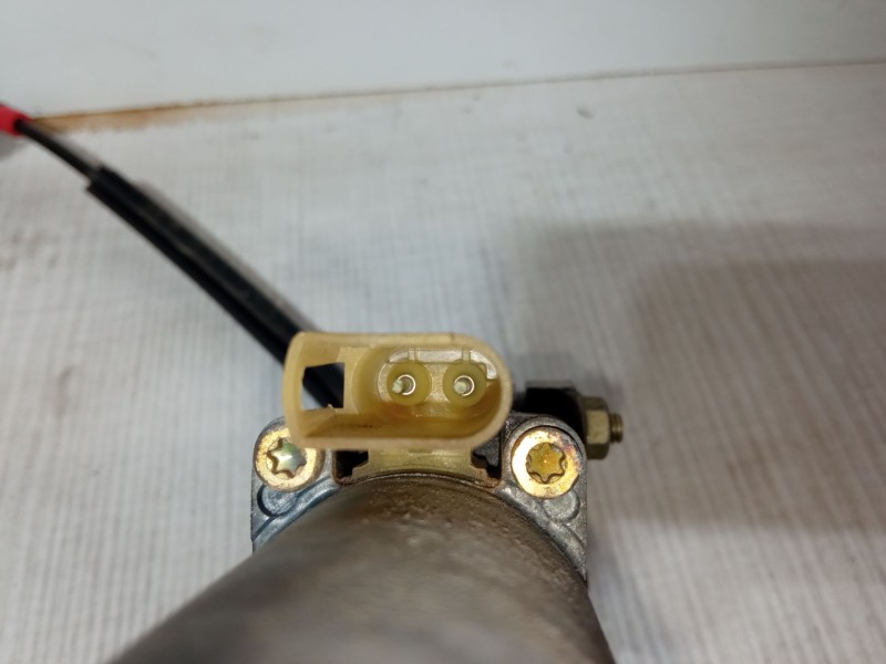 Recambio de elevalunas electrico delantero derecho para ford fiesta iv (ja_, jb_) 1.8 d referencia OEM IAM FPG12V0130821683868  