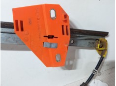 Recambio de elevalunas electrico delantero izquierdo para ford fiesta iv (ja_, jb_) 1.8 d referencia OEM IAM 0130821682870   2