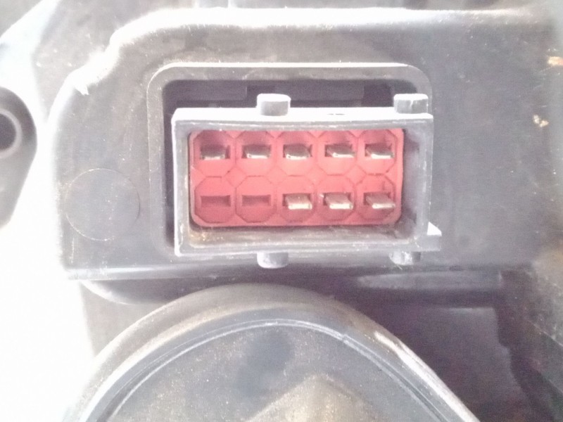 Recambio de faro derecho para opel vectra c (z02) 1.9 cdti (f69) referencia OEM IAM   