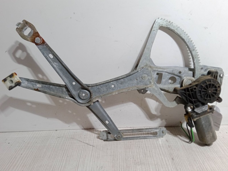 Recambio de elevalunas electrico delantero derecho para mercedes-benz clase c (w202) c 250 turbo-d (202.128) referencia OEM IAM 