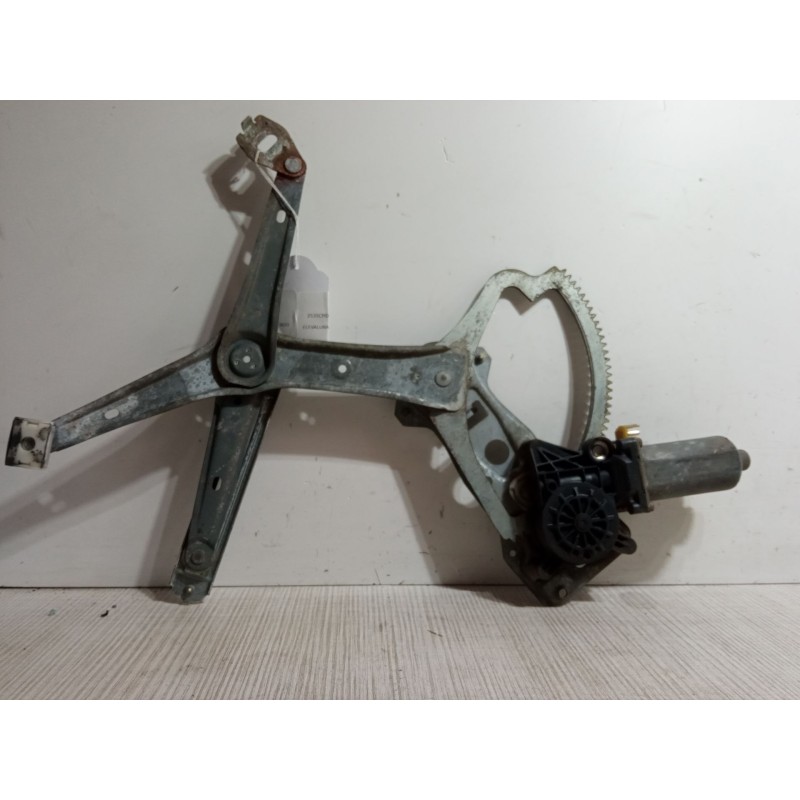 Recambio de elevalunas electrico delantero izquierdo para mercedes-benz clase c (w202) c 250 turbo-d (202.128) referencia OEM IA