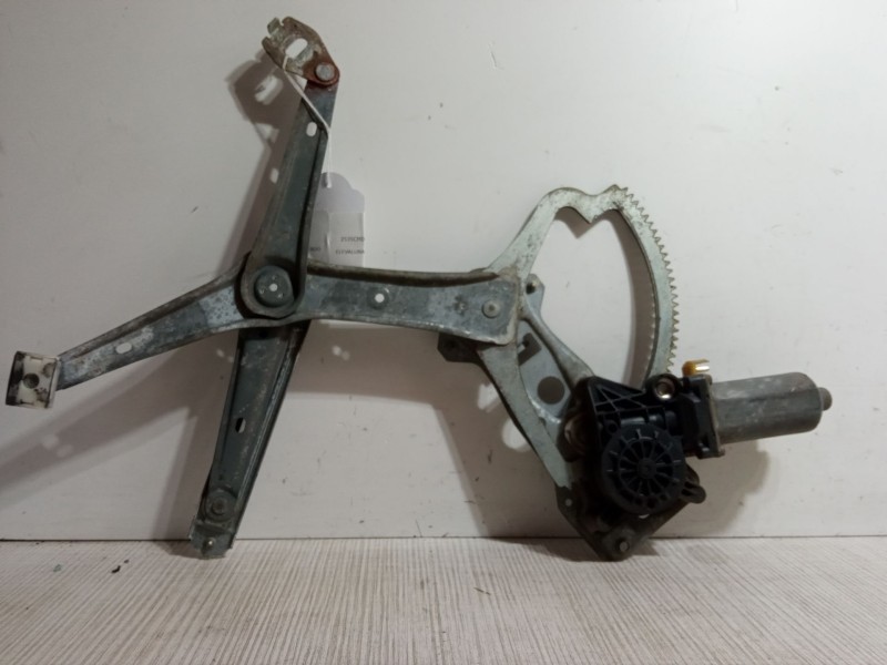 Recambio de elevalunas electrico delantero izquierdo para mercedes-benz clase c (w202) c 250 turbo-d (202.128) referencia OEM IA