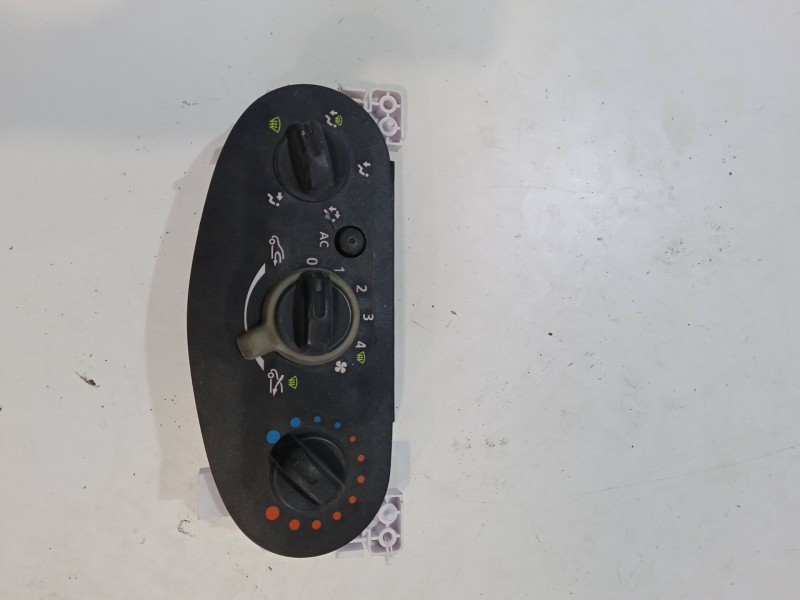 Recambio de mando calefaccion / a/a para dacia sandero 1.2 16v referencia OEM IAM   