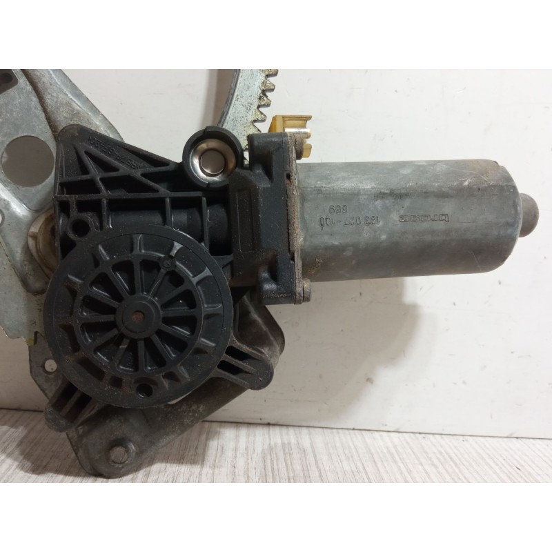 Recambio de elevalunas electrico delantero izquierdo para mercedes-benz clase c (w202) c 250 turbo-d (202.128) referencia OEM IA