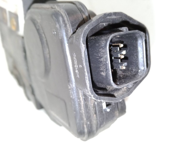 Recambio de cerradura puerta delantera izquierda para hyundai santa fé i (sm) 2.0 crdi referencia OEM IAM   