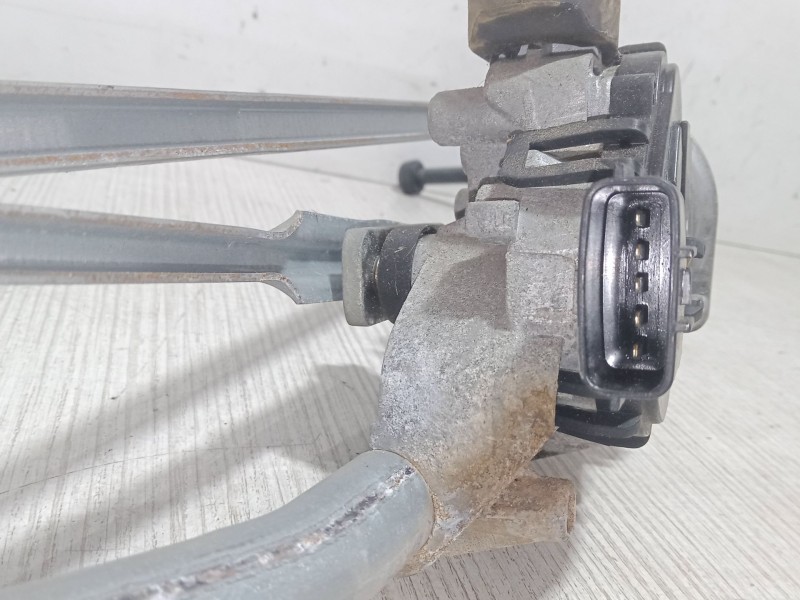 Recambio de motor limpia delantero para dacia sandero ii 1.5 dci 75 / blue dci 75 (b8jw, b8m4, b8ah, b8m7, b8m6) referencia OEM 