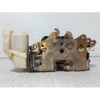 CERRADURA PUERTA DELANTERA DERECHA 