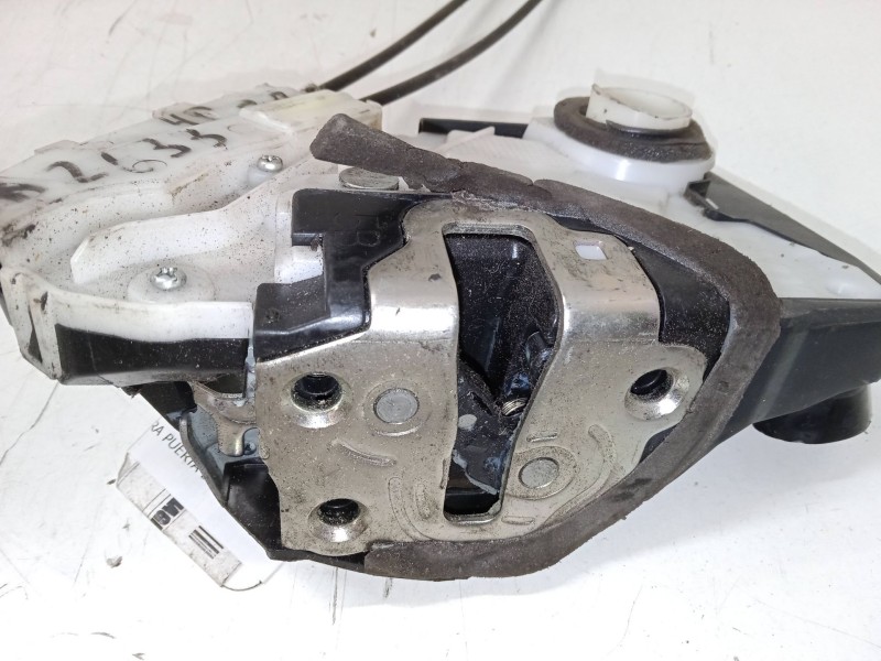 Recambio de cerradura puerta delantera derecha para toyota yaris (_p13_) 1.0 (ksp130_) referencia OEM IAM   