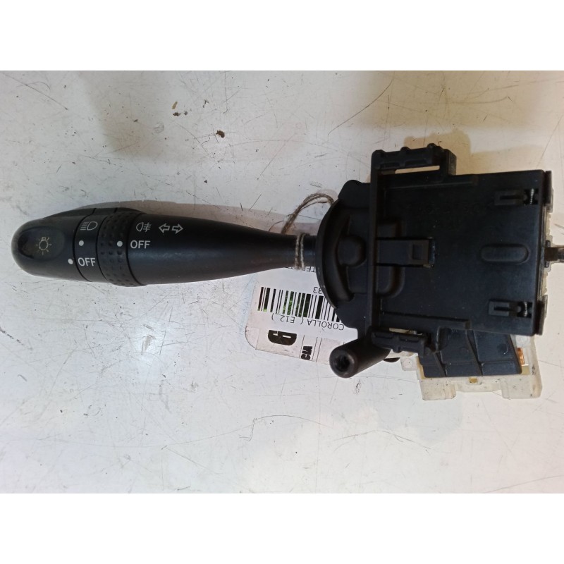 Recambio de mando de intermitencia para toyota corolla (_e12_) 1.4 d (nde120_) referencia OEM IAM   