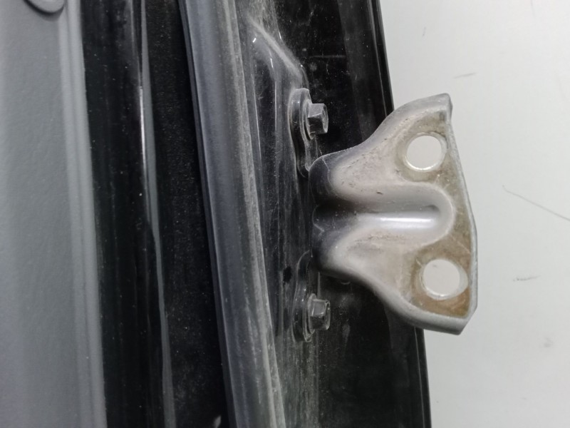 Recambio de puerta trasera izquierda para hyundai terracan (hp) 2.9 crdi 4wd referencia OEM IAM Completa  