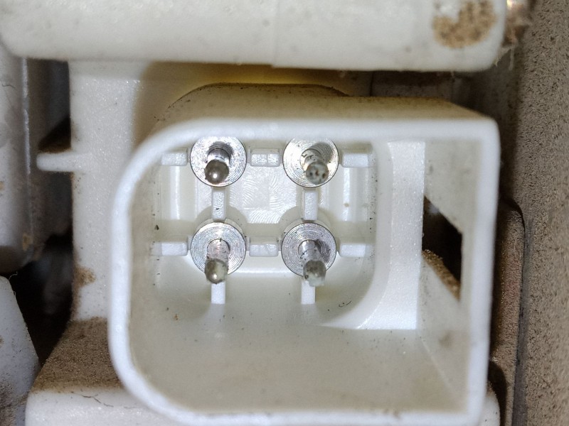 Recambio de cerradura puerta delantera derecha para ford fiesta iv (ja_, jb_) 1.8 d referencia OEM IAM   