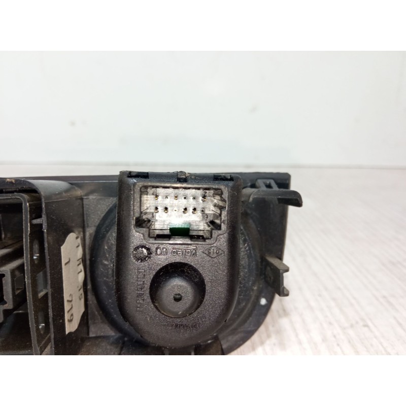 Recambio de mando retrovisor para dacia sandero ii 1.5 dci 75 / blue dci 75 (b8jw, b8m4, b8ah, b8m7, b8m6) referencia OEM IAM   