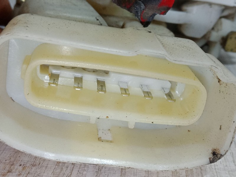 Recambio de cerradura puerta delantera izquierda para toyota yaris (_p1_) 1.3 (scp12_, scp13_) referencia OEM IAM   