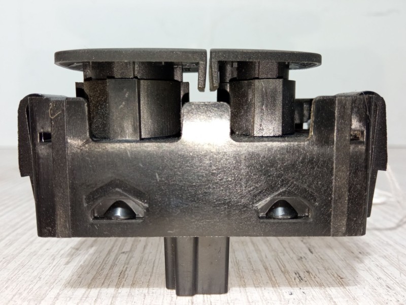 Recambio de warning para dacia sandero ii 1.5 dci 75 / blue dci 75 (b8jw, b8m4, b8ah, b8m7, b8m6) referencia OEM IAM   