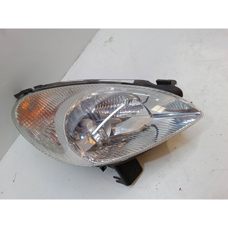 Recambio de faro derecho para citroën xsara picasso (n68) 2.0 hdi referencia OEM IAM   