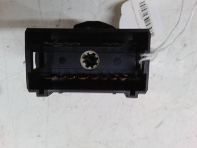 Recambio de conmutador de luces para volkswagen golf iv (1j1) 1.4 16v referencia OEM IAM   
