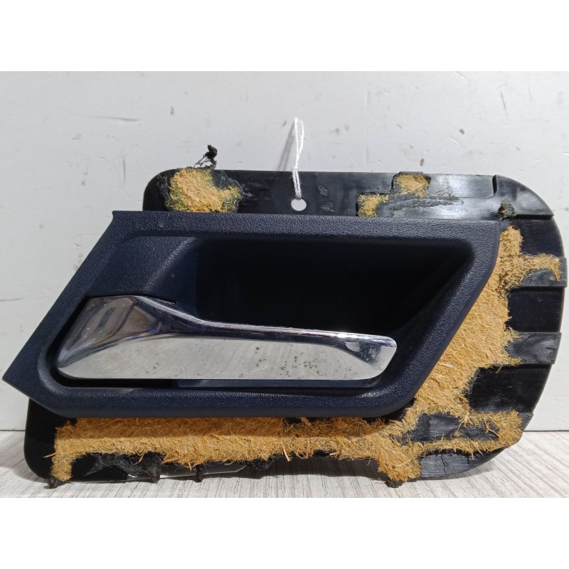 Recambio de maneta interior puerta trasera izquierda para mercedes-benz clase c (w202) c 250 turbo-d (202.128) referencia OEM IA