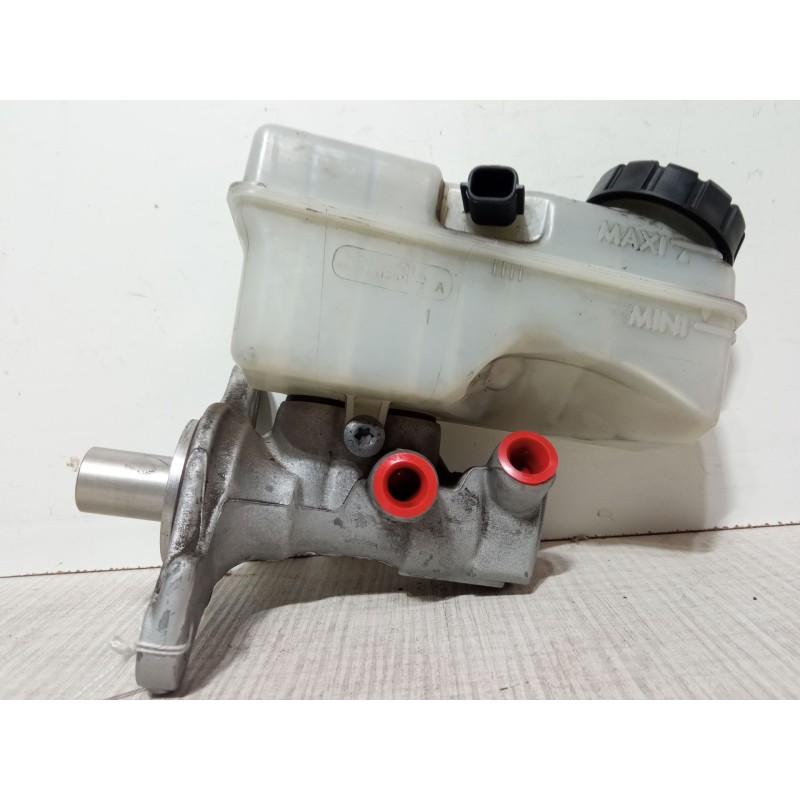 Recambio de bomba freno para dacia sandero ii 1.5 dci 75 / blue dci 75 (b8jw, b8m4, b8ah, b8m7, b8m6) referencia OEM IAM 1070529