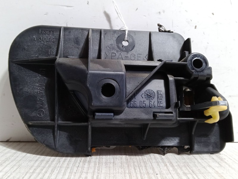 Recambio de maneta interior puerta trasera izquierda para mercedes-benz clase c (w202) c 250 turbo-d (202.128) referencia OEM IA