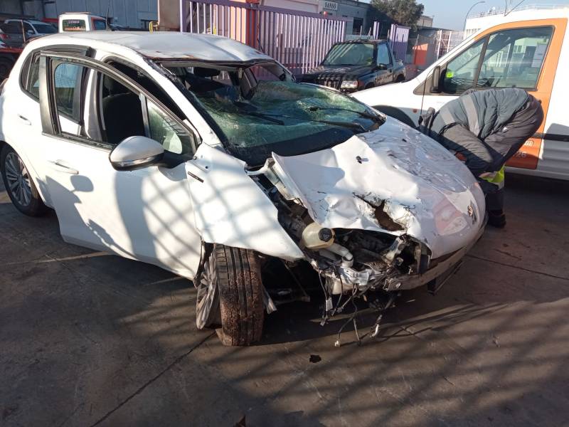PEUGEOT 208 I (CA_, CC_)