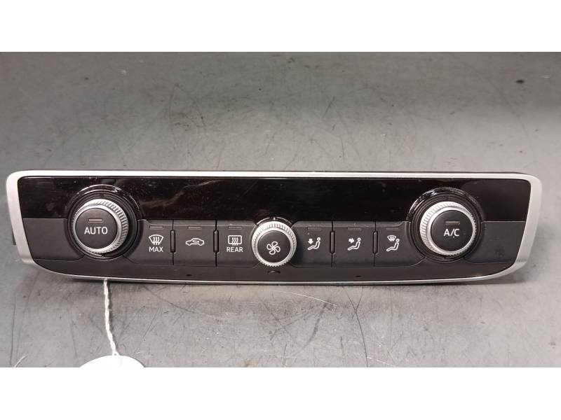 MANDO CLIMATIZADOR 8V0820043C 