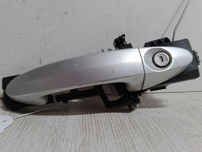 Recambio de maneta exterior puerta delantera izquierda para ford tourneo courier b460 monospace 1.0 ecoboost referencia OEM IAM 