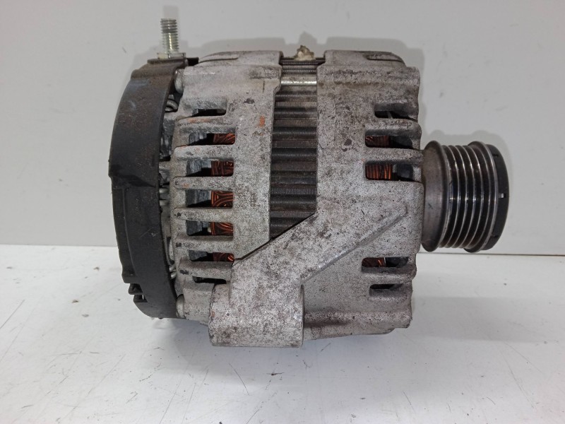 Recambio de alternador para ford kuga i 2.5 4x4 referencia OEM IAM   