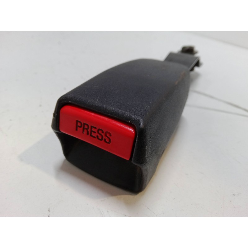 Recambio de anclaje cinturon delantero derecho para honda civic vii hatchback (eu, ep, ev) 1.6 i (ep2, eu8, eu6) referencia OEM 