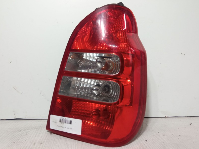 Recambio de piloto trasero derecho para hyundai terracan (hp) 2.9 crdi 4wd referencia OEM IAM    Recambio de piloto trasero derecho para hyundai terracan (hp) 2.9 crdi 4wd referencia OEM IAM